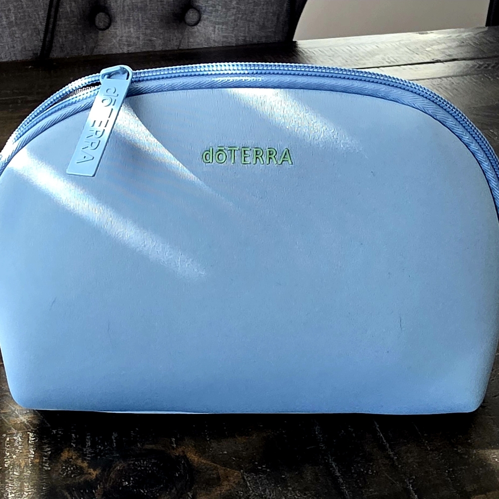 doTERRA Blue Essential Oil Organizer Bag
